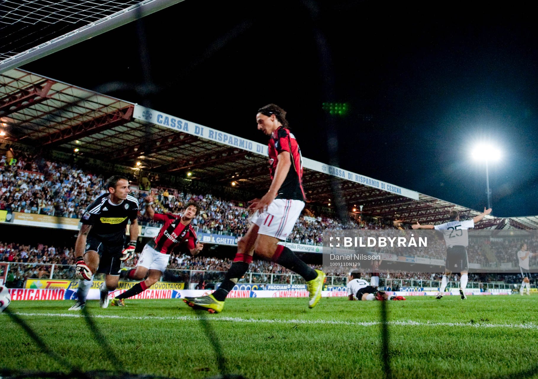 Pato gör mål och Zlatan Ibrahimovic, Milan hämtar