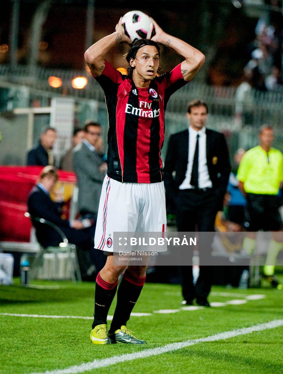 Zlatan Ibrahimovic, Milan kastar inkast