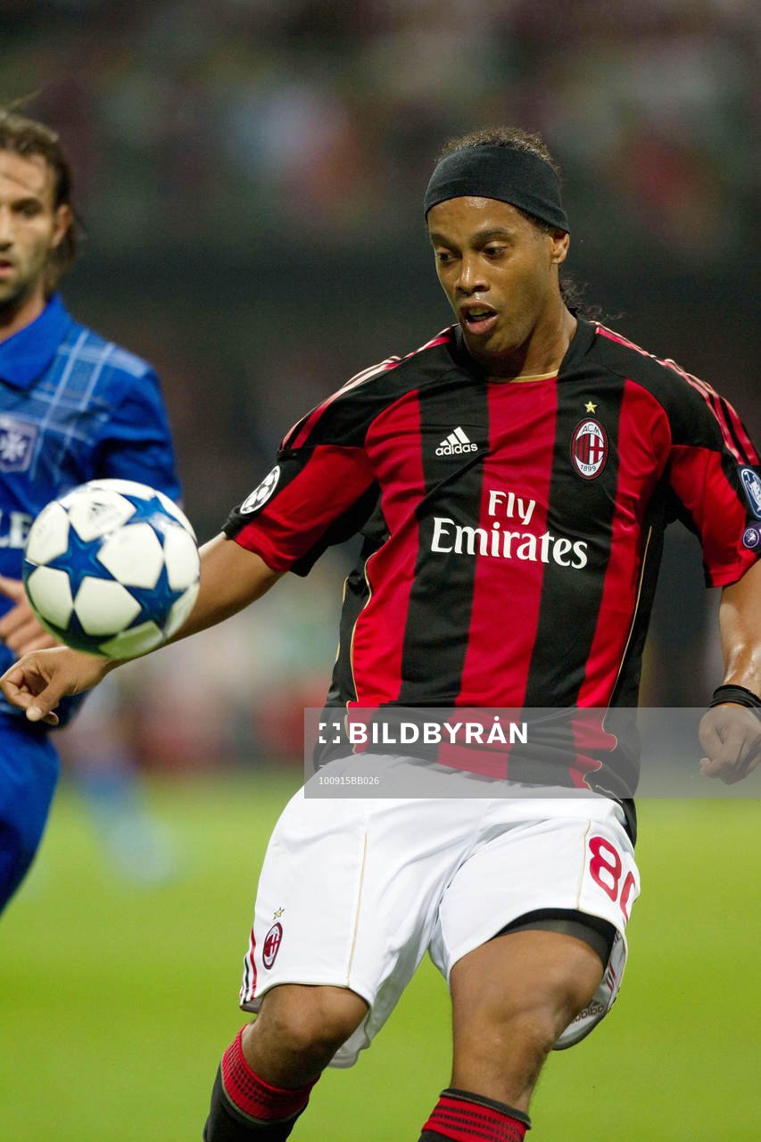 Ronaldinho, Milan