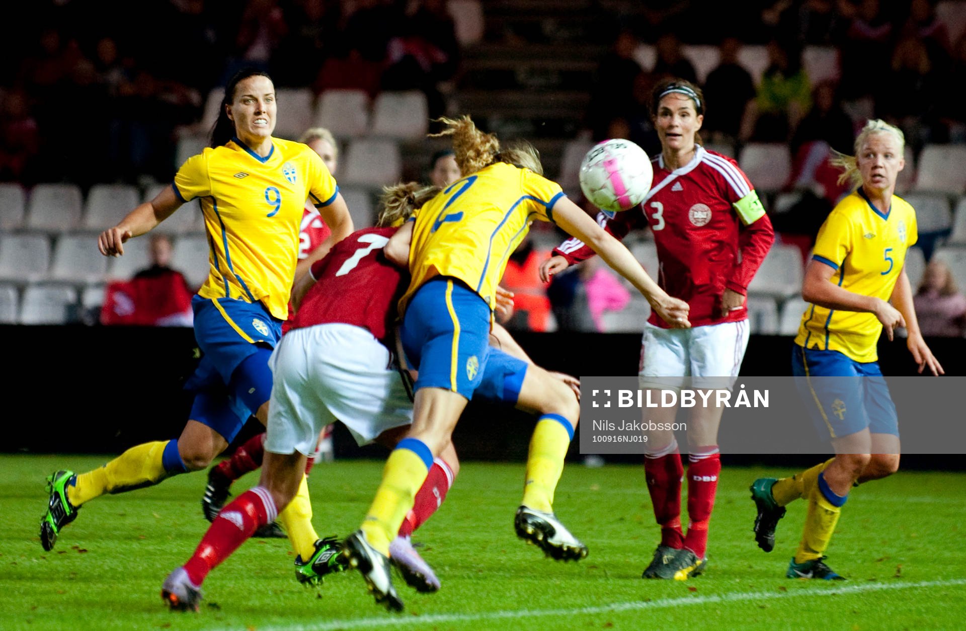Charlotte Rohlin, Sverige nickar in 1-0