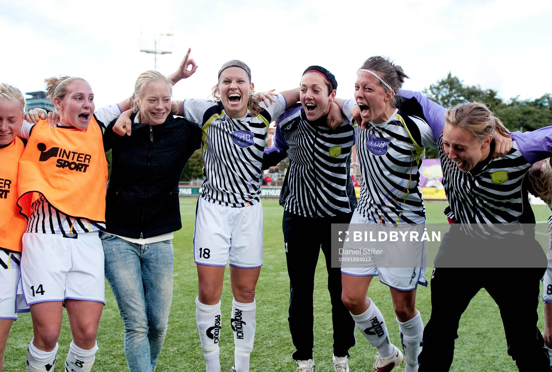  Manon Melis, Pavlina Scasna, Therese Sjögran, Malmö firar SM guld (Svenska Mästare, SM-guld, jubel, glädje)