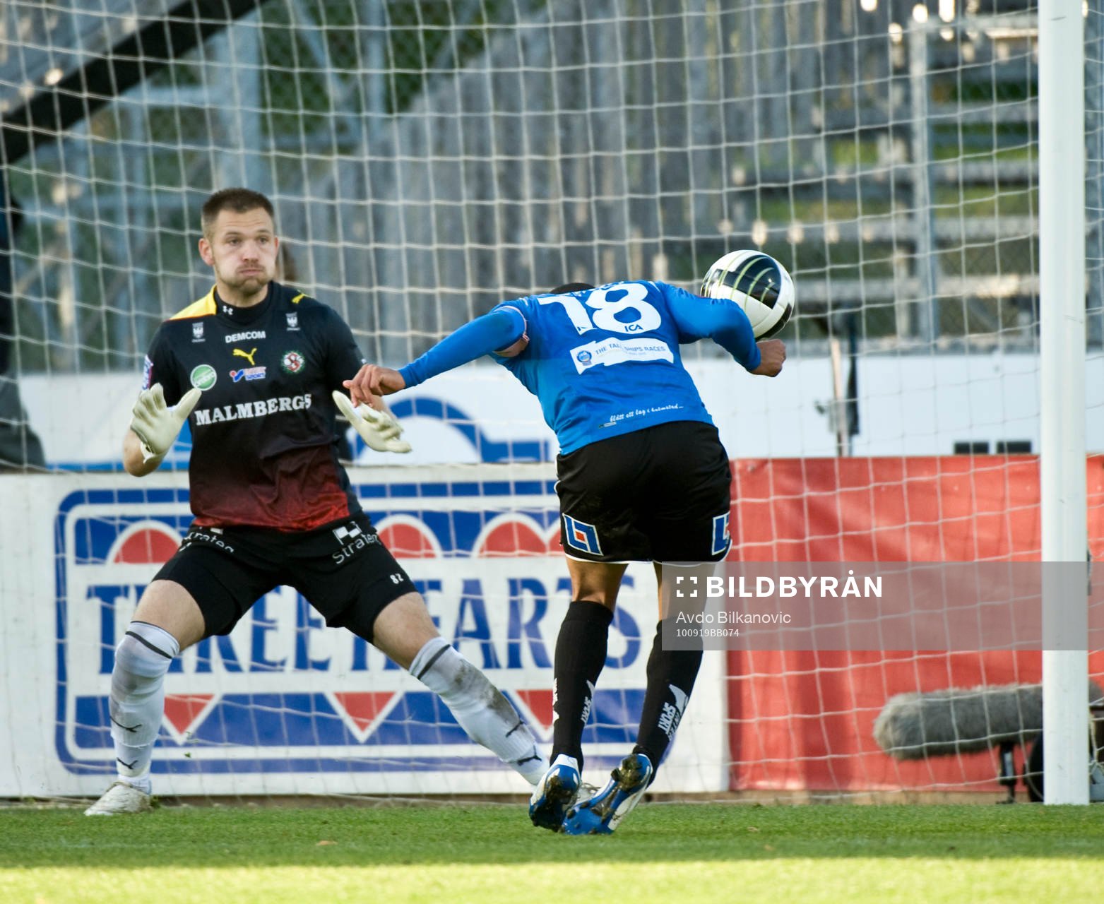 Marcus Olsson, Halmstad, John Alvbåge, målvakt, Örebo