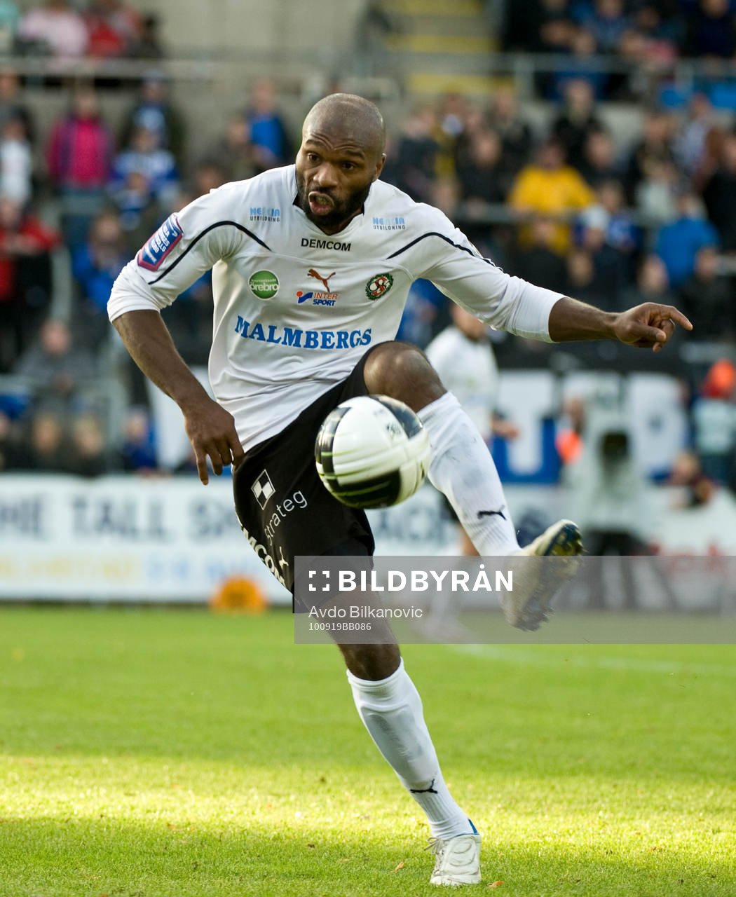 Samuel Wowoah, Örebro