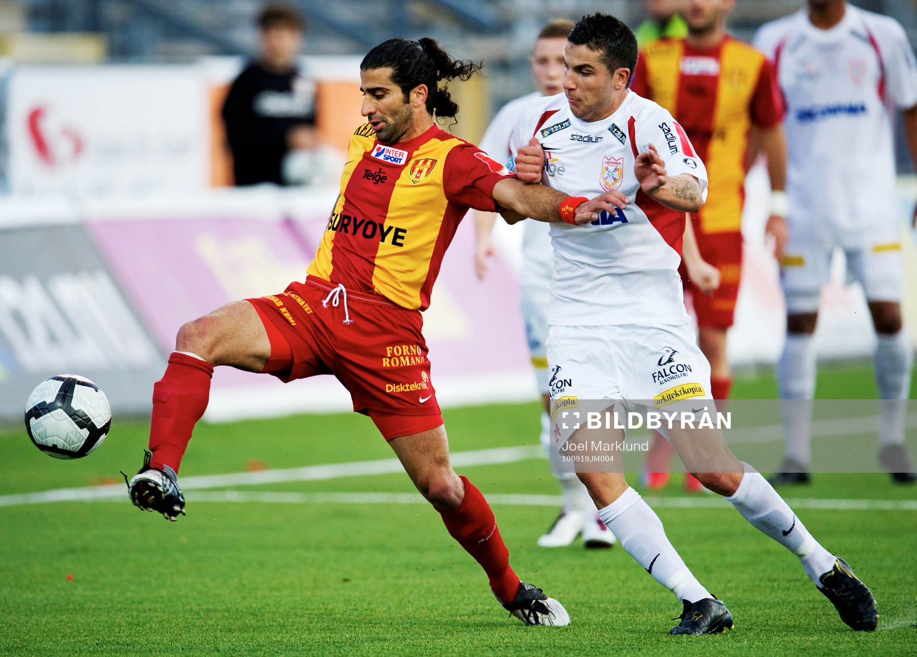 Abgar Barsom, Syrianska, och Mikael Ishak, Assyriska