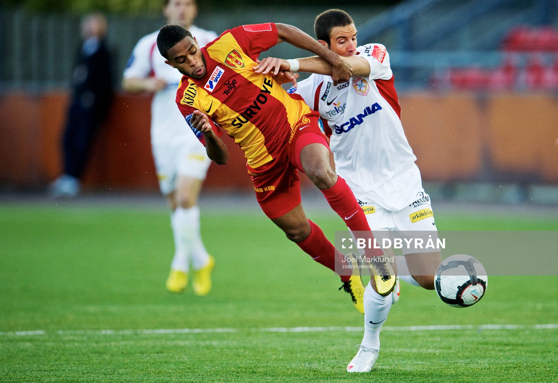 Yussuf Saleh, Syrianska, och Andreas Haddad, Assyriska