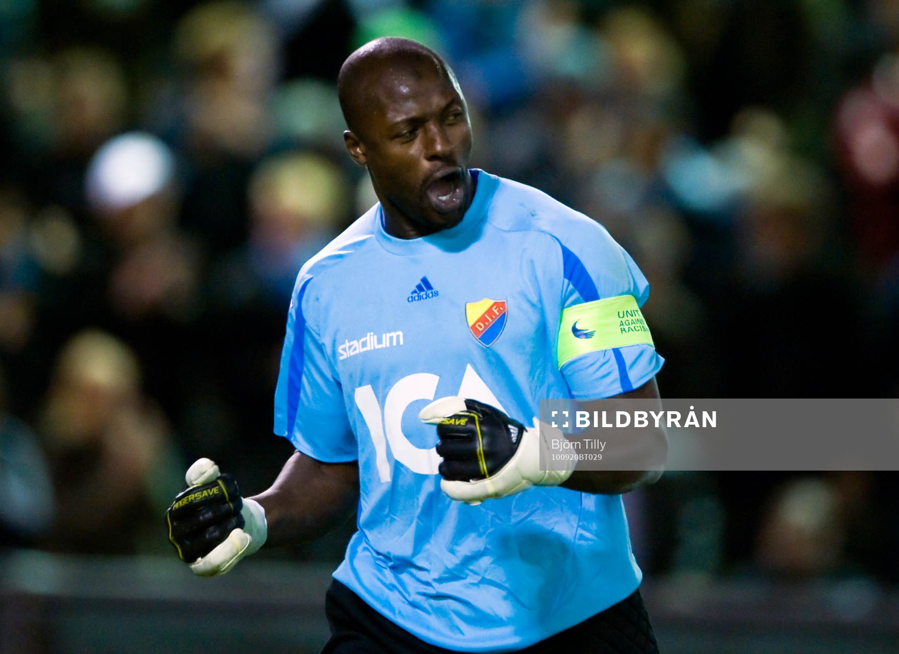 Pa Dembo Touray, målvakt, Djurgården