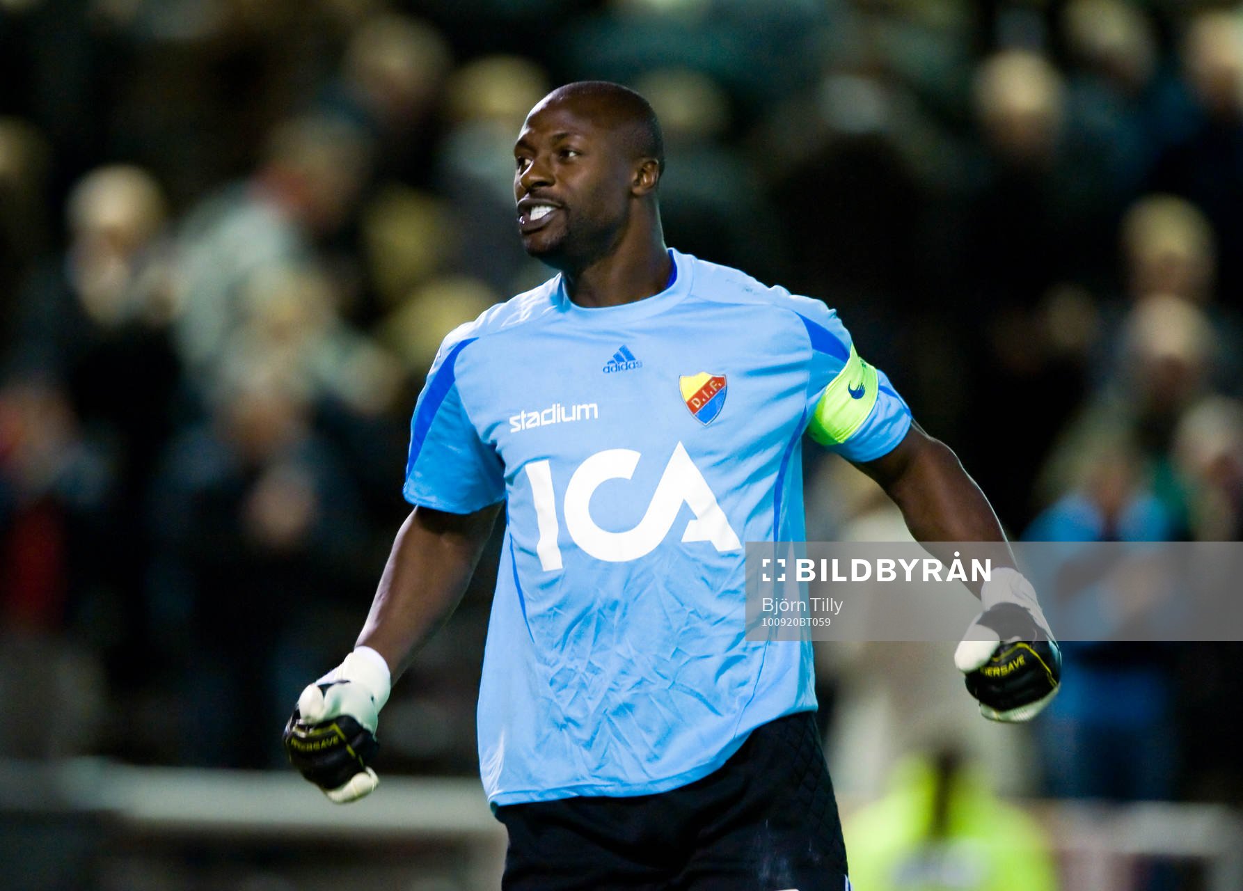 Pa Dembo Touray, målvakt, Djurgården