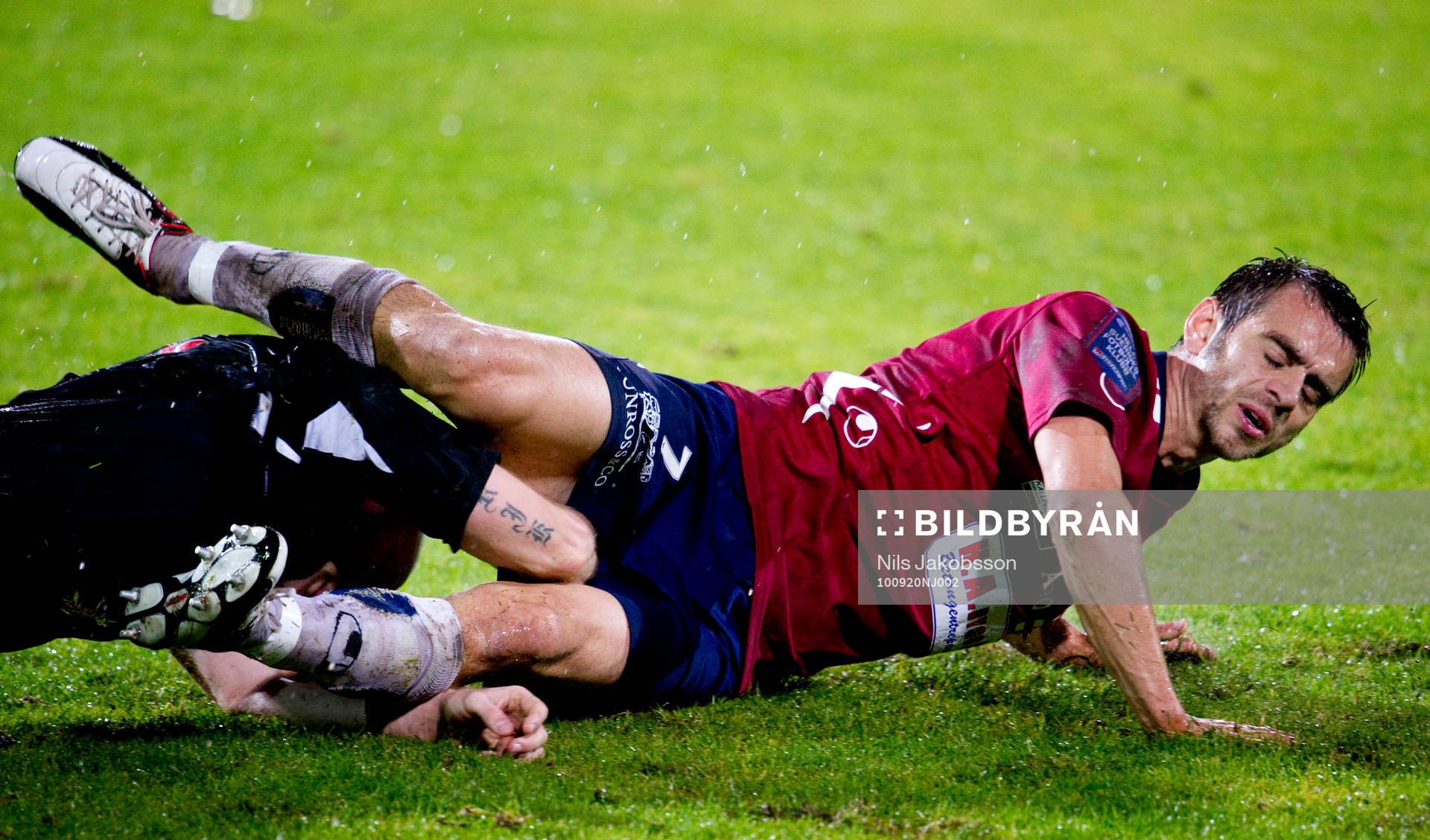 Björn Anklev, Örgryte fångar en spelare från