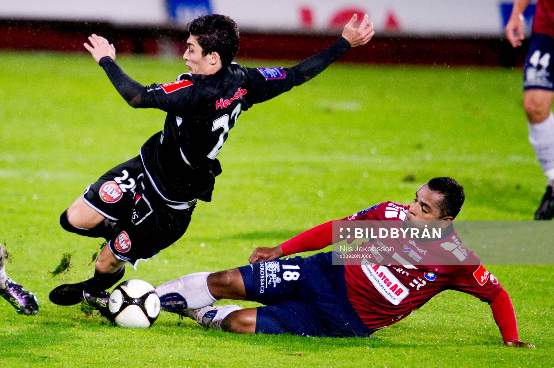 Petrit Zhubi, Trollhättan, Alvaro Santos, Örgryte