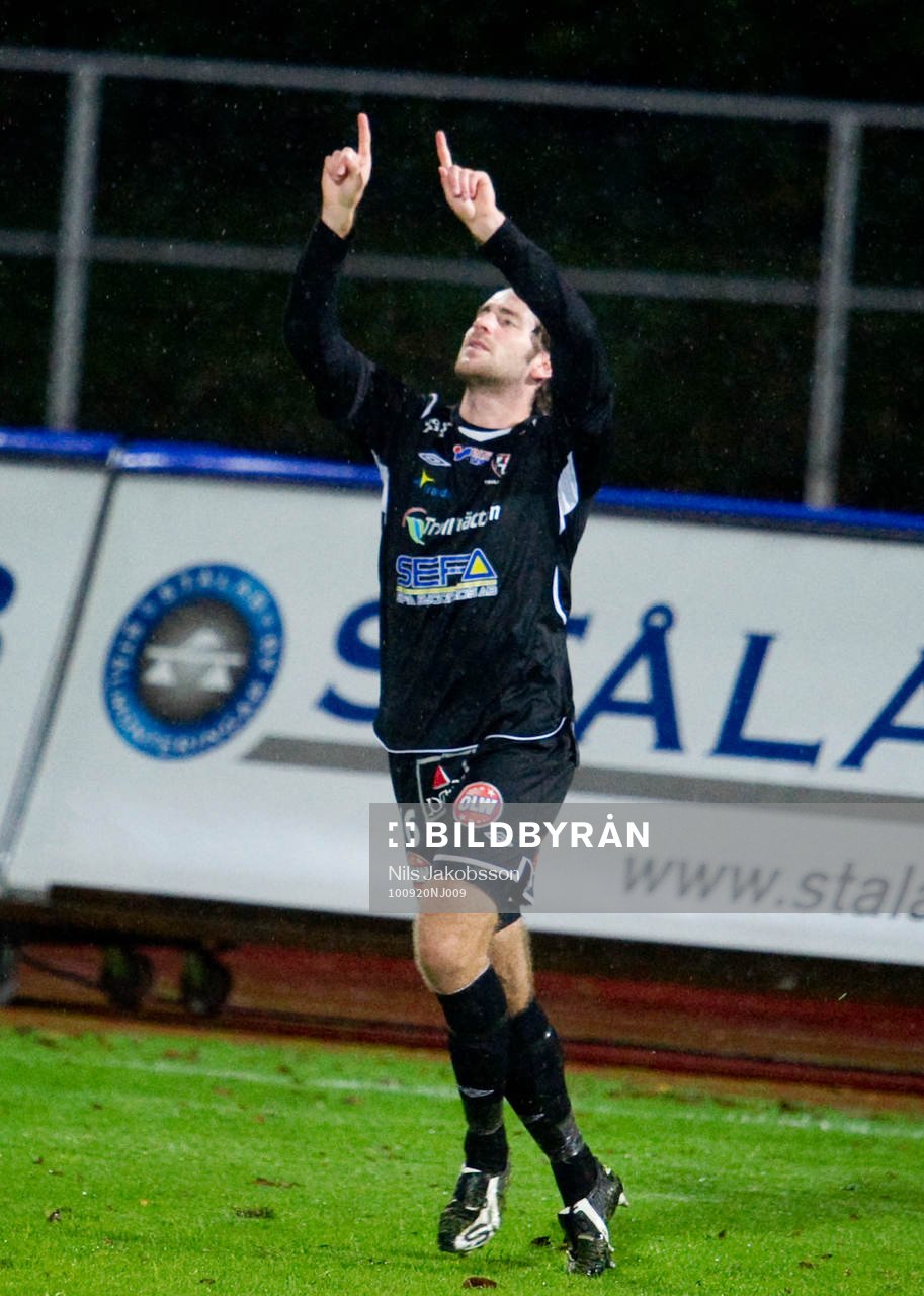 Petter Digneus, Trollhättan jubel