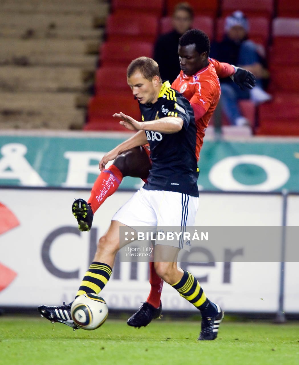 Robert Åhman-Persson, AIK och Abiola Dauda, Kalmar