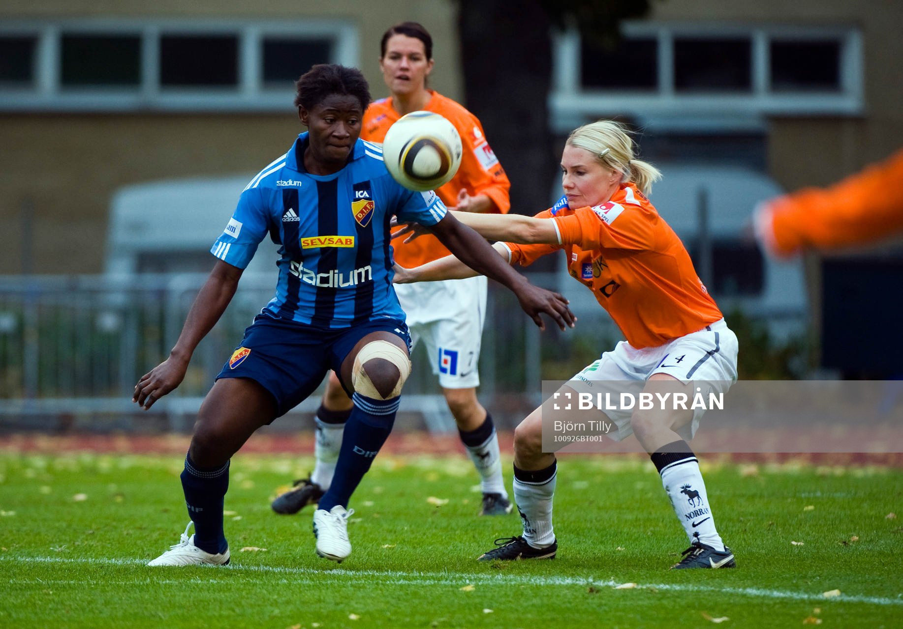  Sarah Michel, Djurgården och Hanna Marklund, Sunnanå.