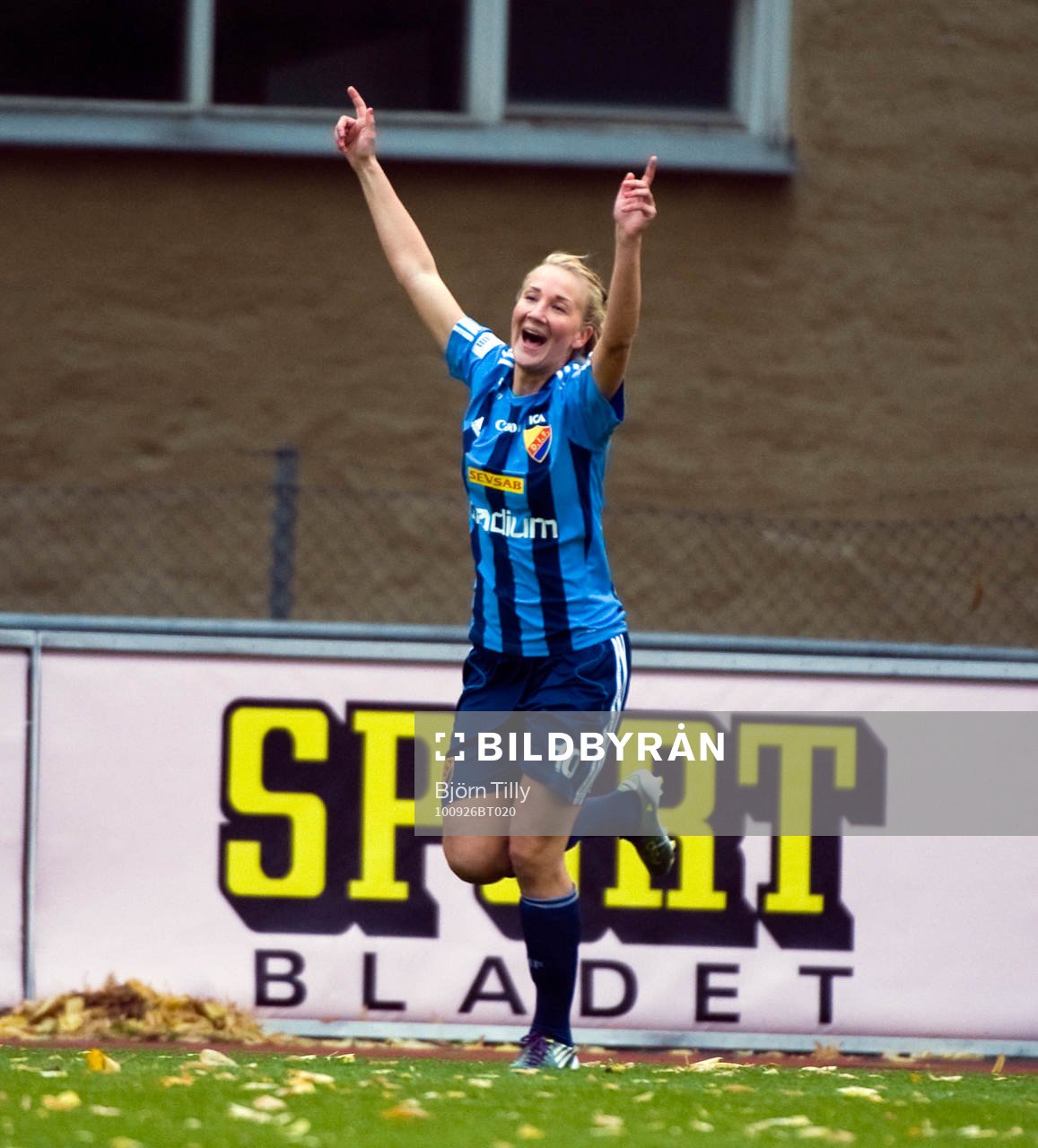  Emma Lundh, Djurgården (jubel, glädje)