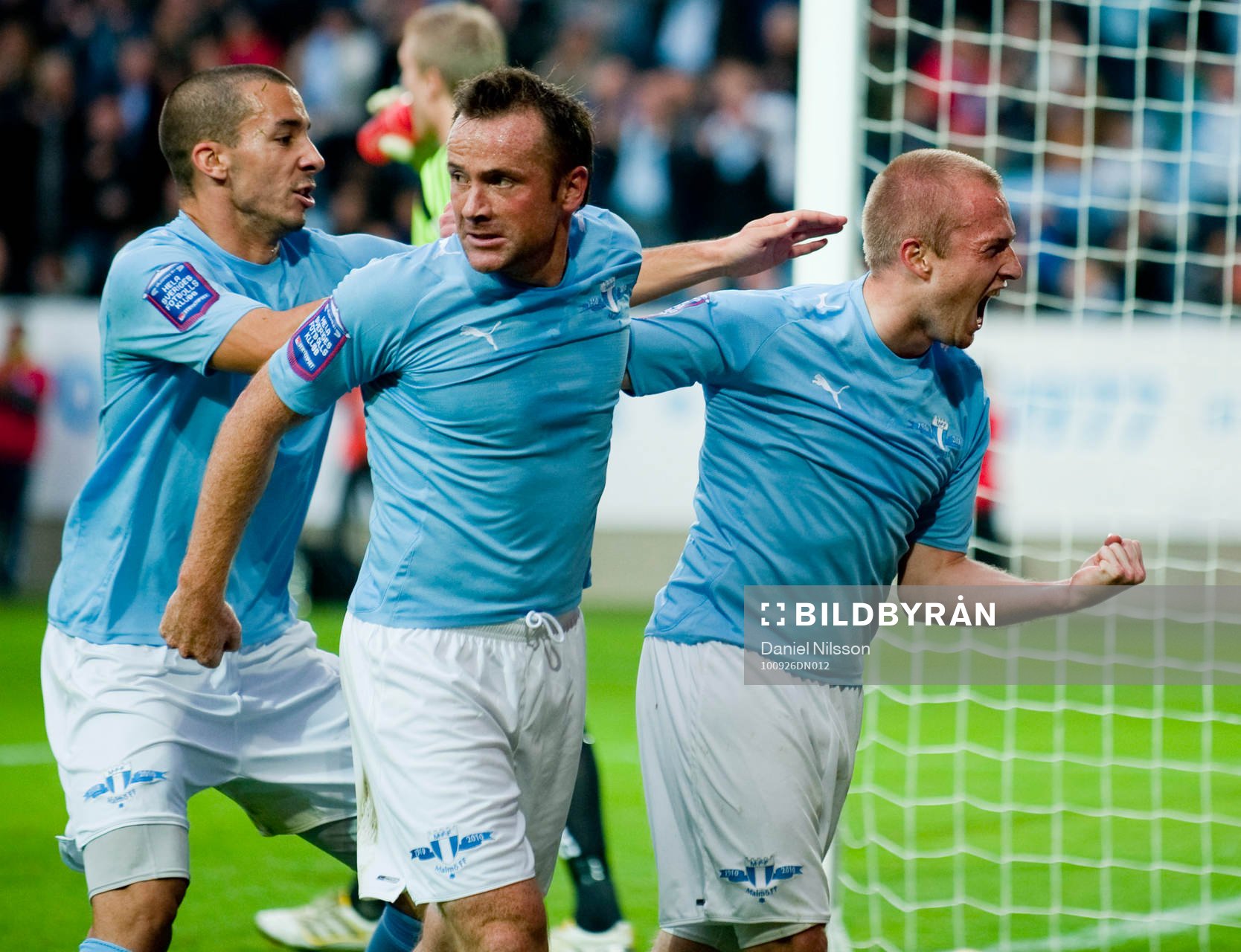 Fotboll, Allsvenskan, Malmö - Göteborg: Daniel Larsson, Malmö har gjort 2-0, jubel. 