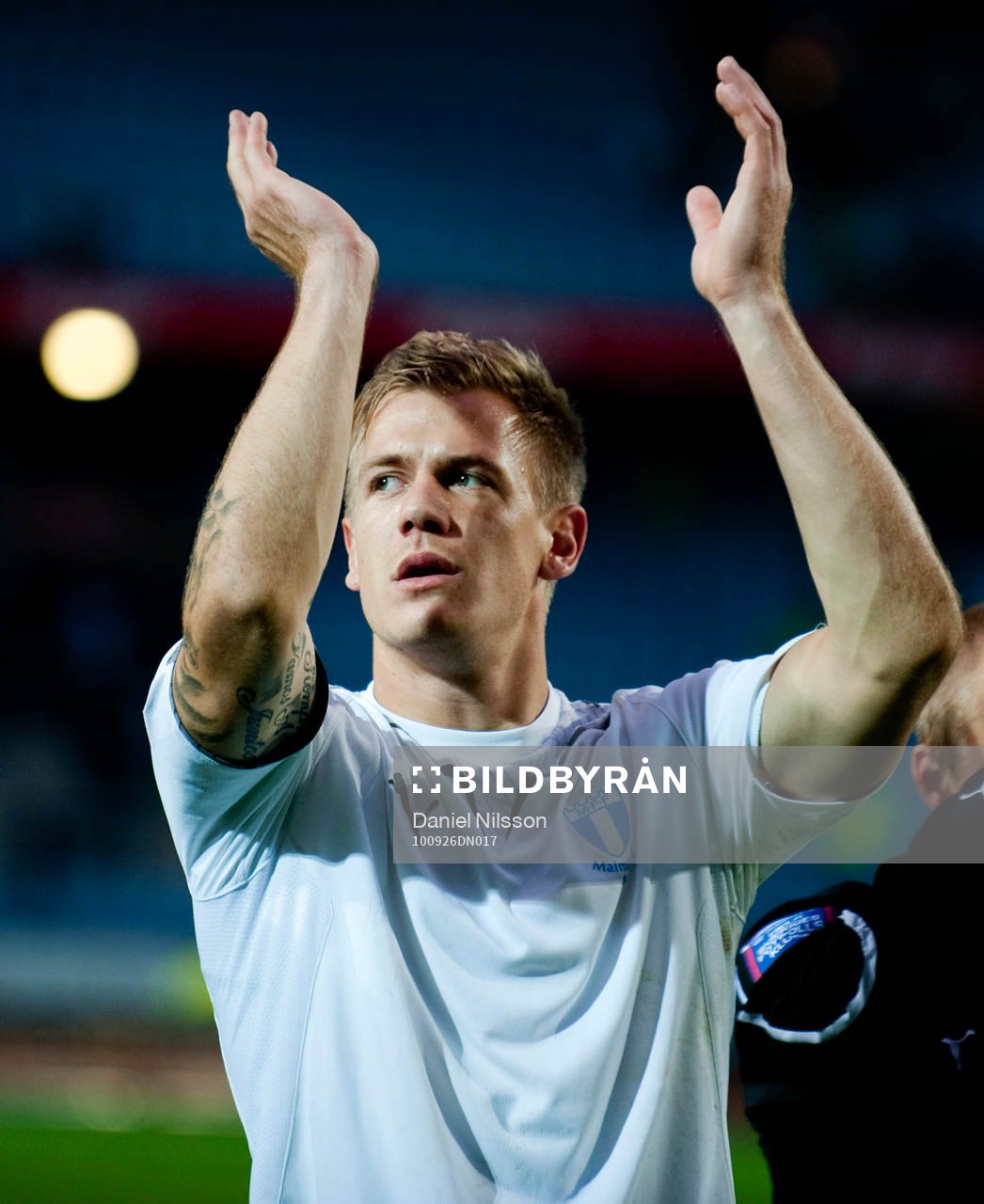 Fotboll, Allsvenskan, Malmö - Göteborg: Johan Dahlin, målvakt Malmö,  jubel efter matchen.