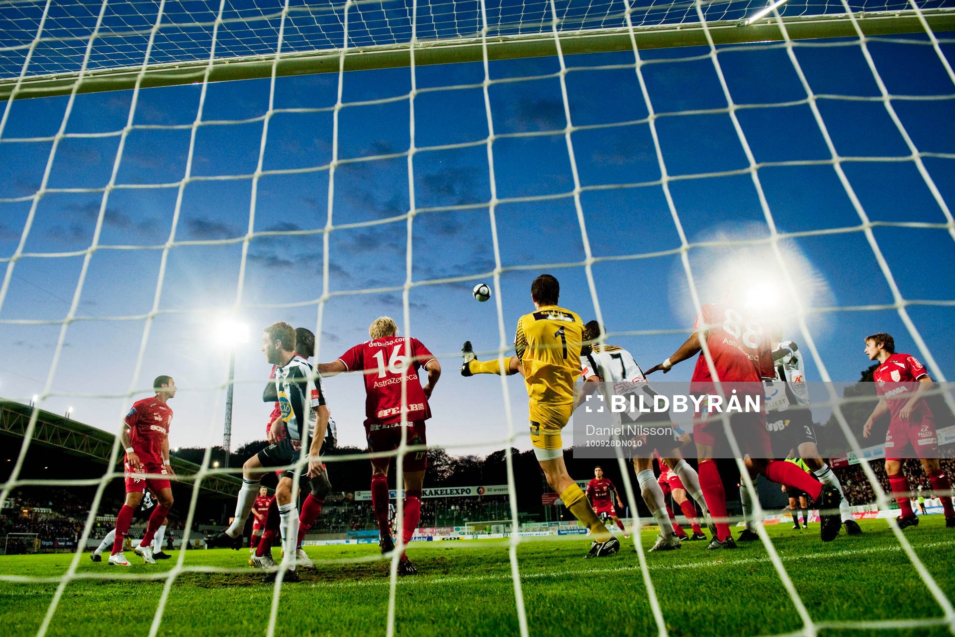 Magnus Bahne, målvakt, Assyriska