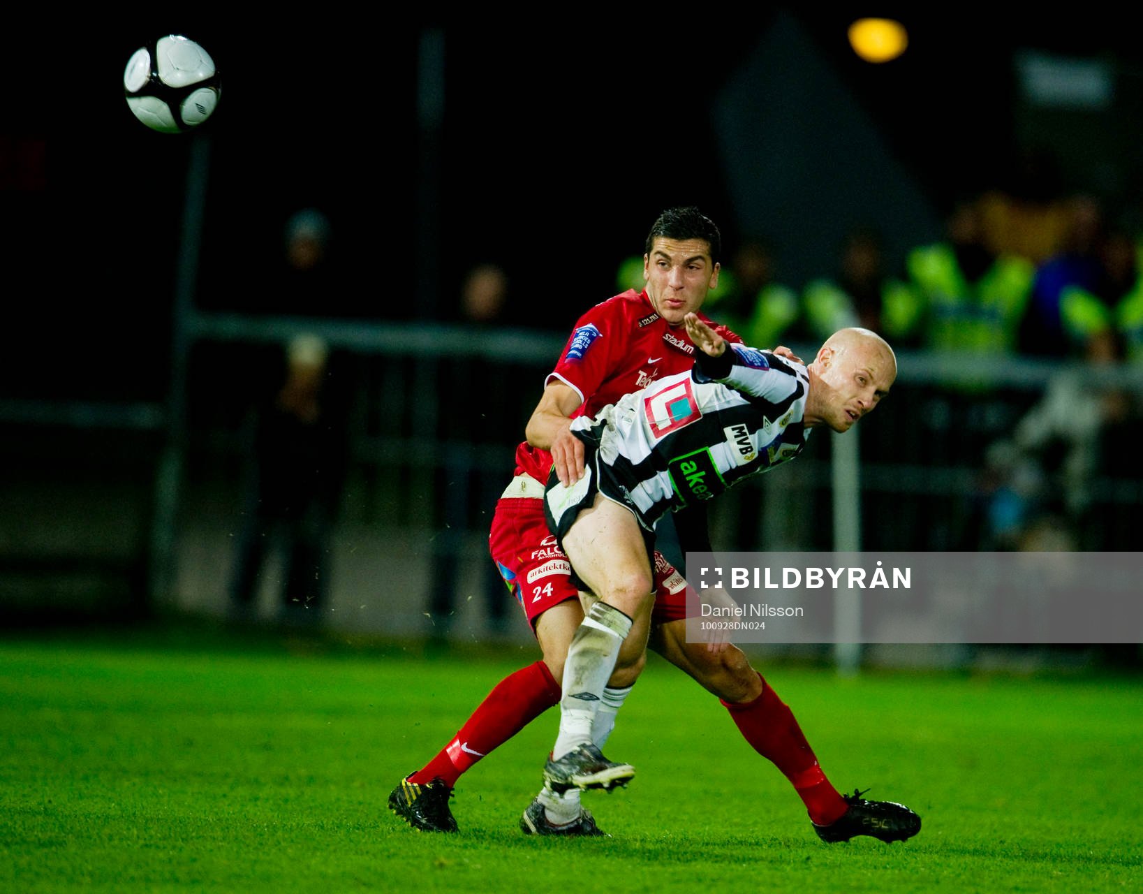 Mikael Ishak, Assyriska och Max Mölder, Landskrona