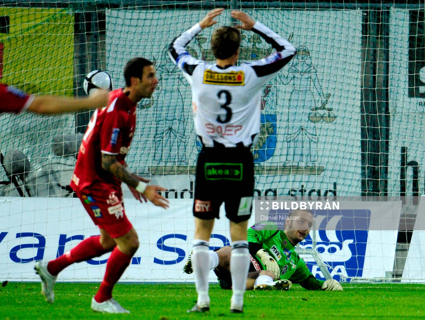 Peter Karlsson, Landskrona och Xhevdet Lumnica, Assyriska