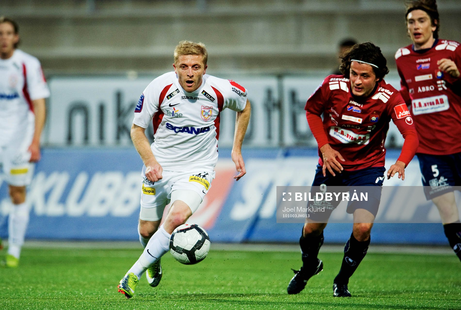 Xhevdet Llumnica, Assyriska, i ett anfall