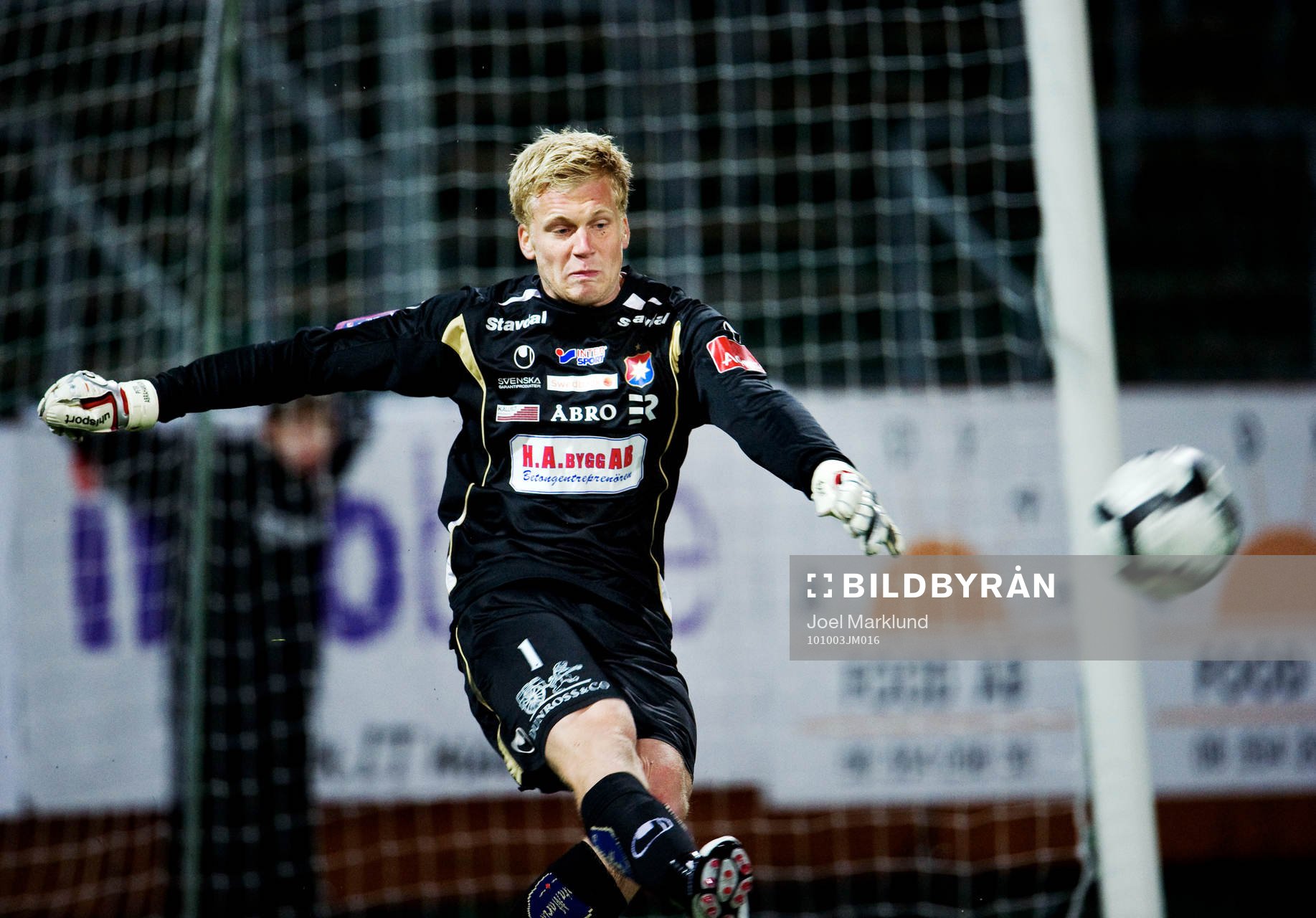Peter Abrahamsson, målvakt, Örgryte