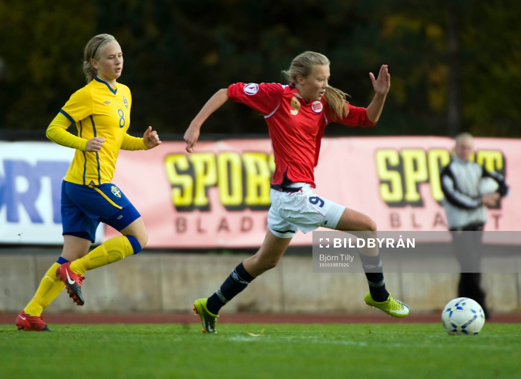  Filippa Curmark, Sverige och Synne Jensen, Norge.