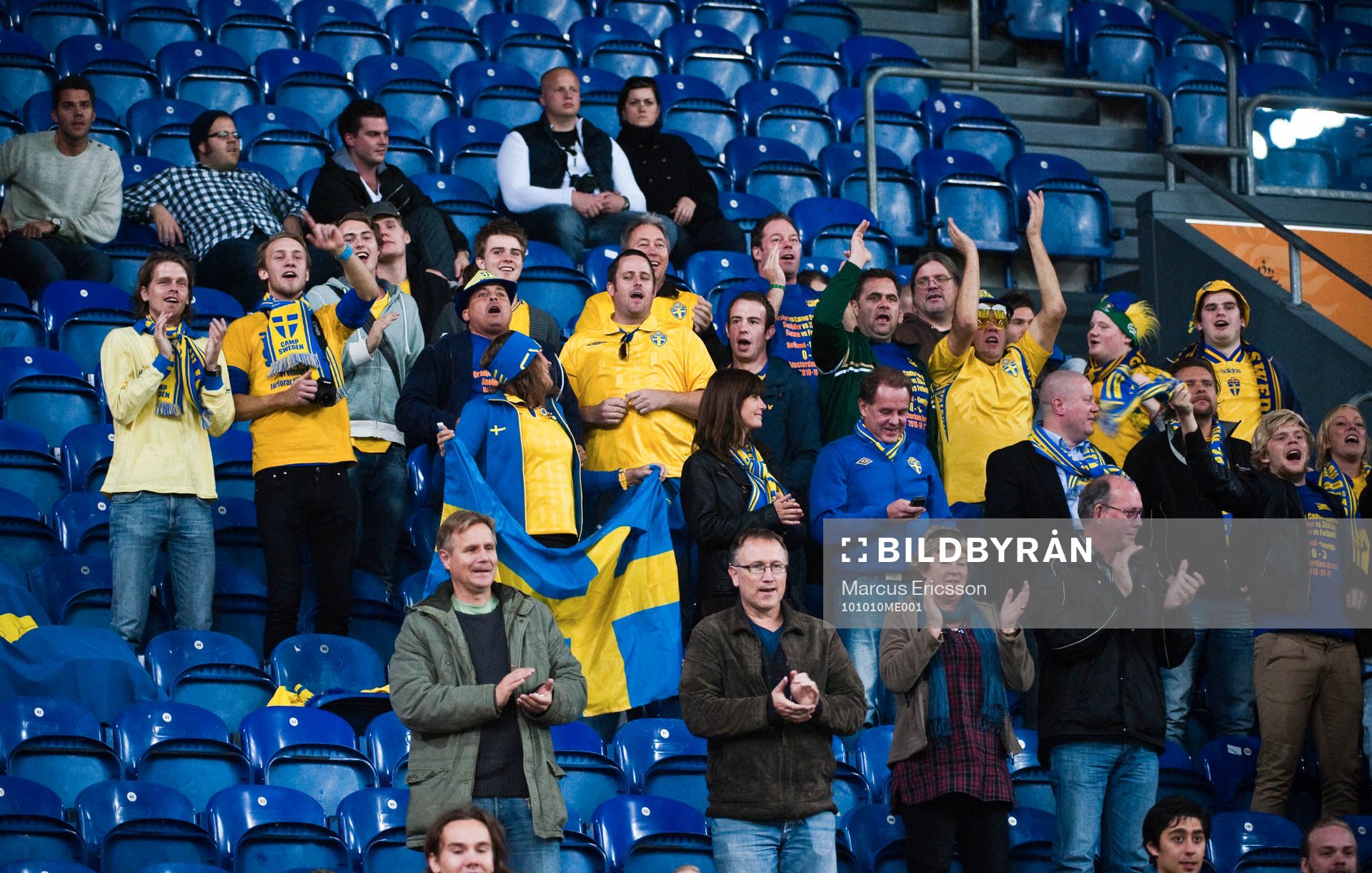 Svenska fans på plats på Amsterdam Arena