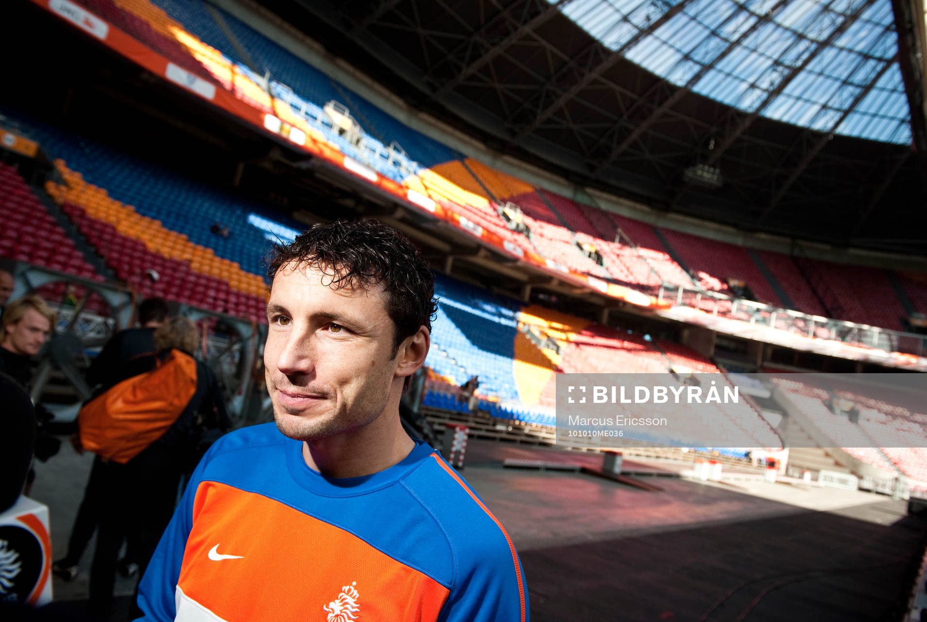 Mark van Bommel är skadad och deltog inte på träningen