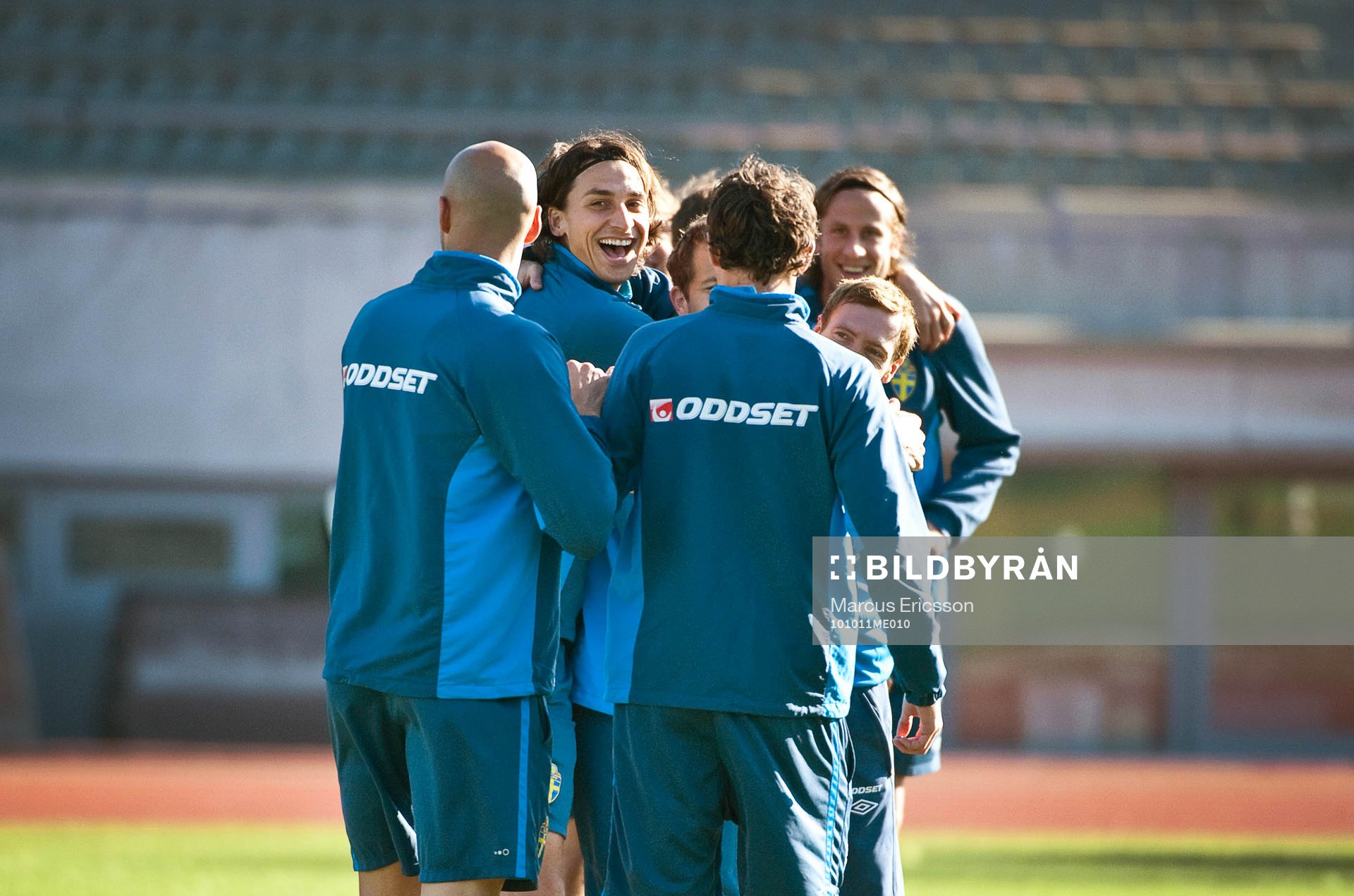 Zlatan Ibrahimovic skrattar gott