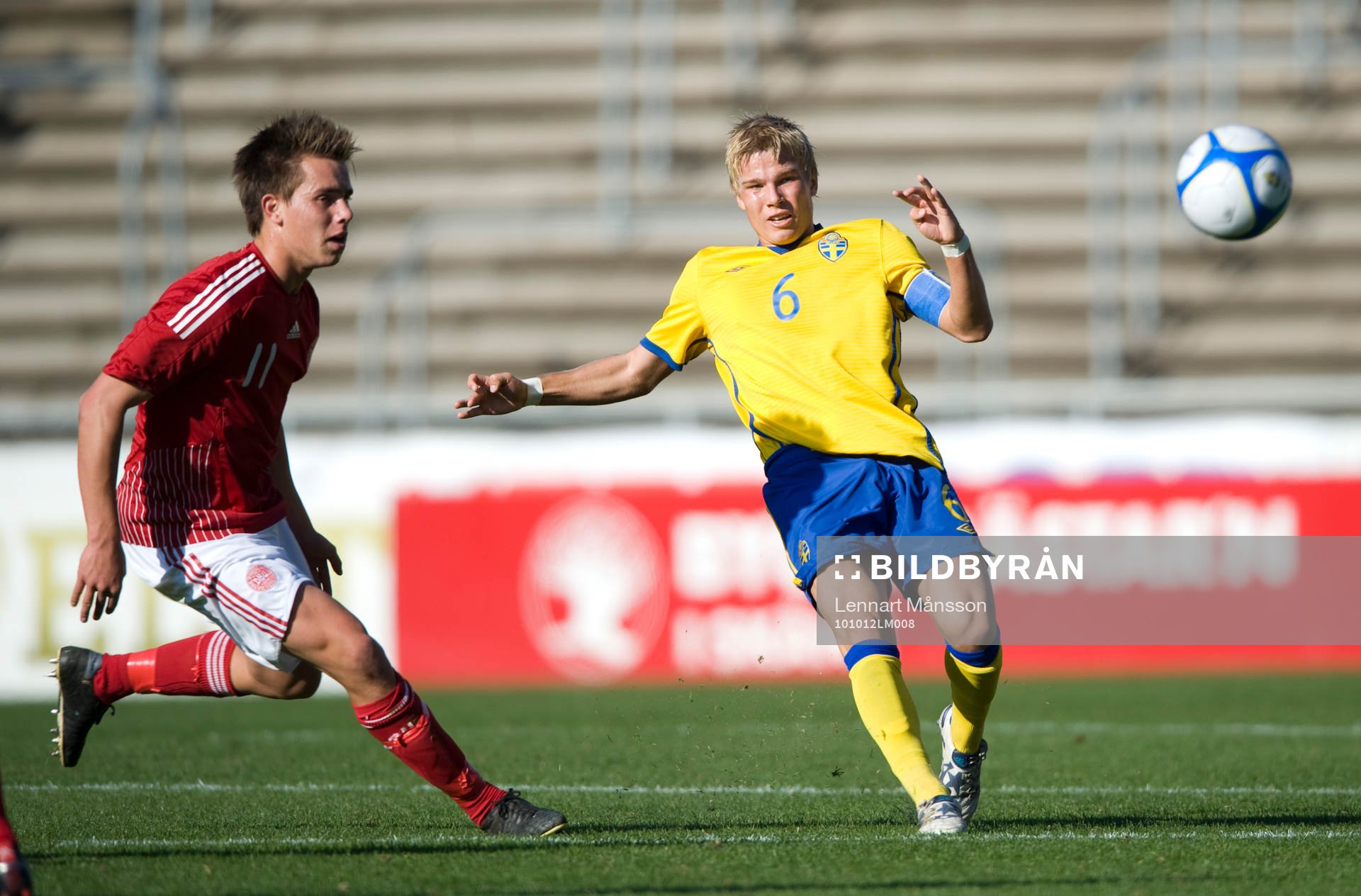 Oscar Lewicki, Sverige
