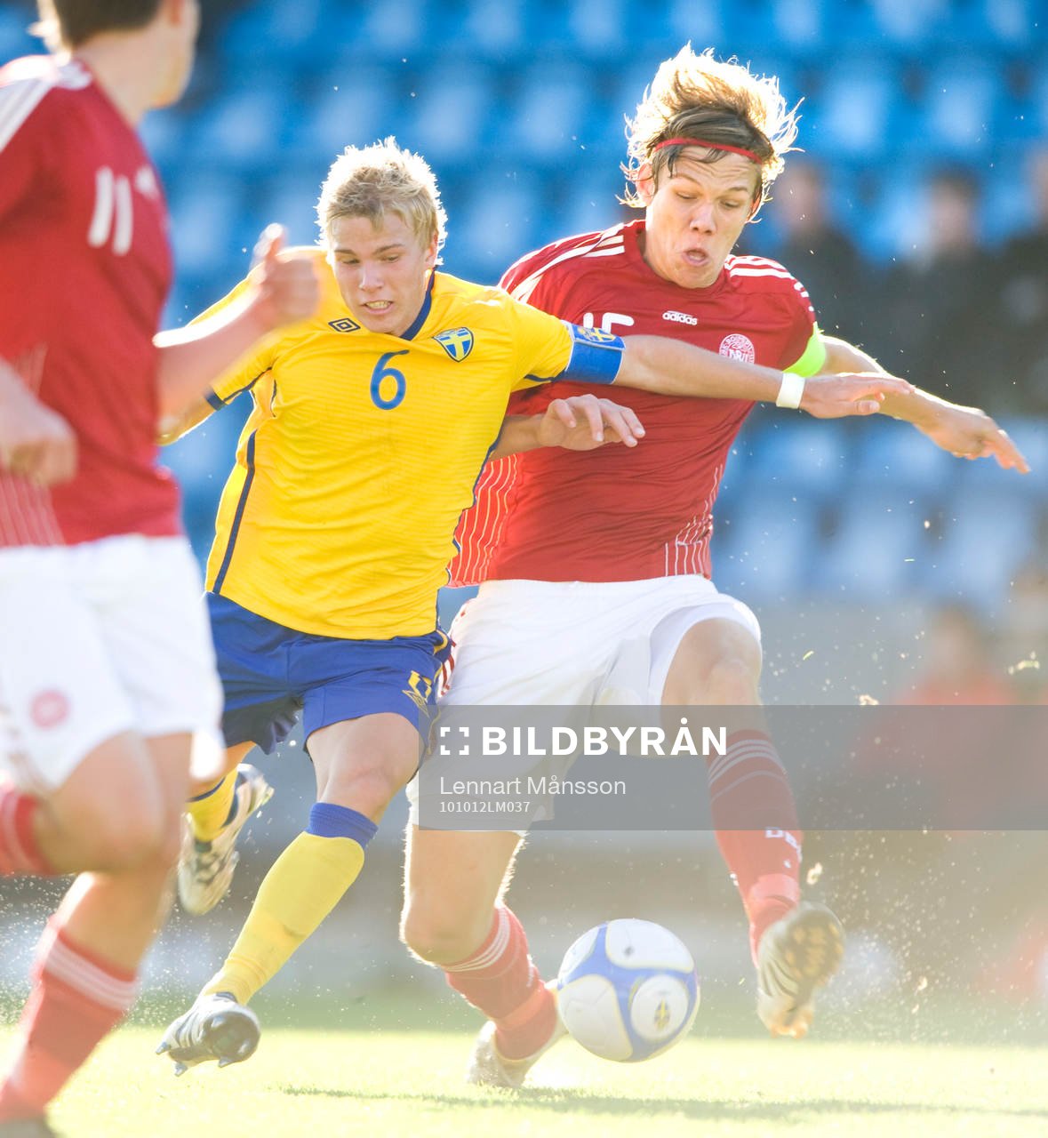 Oscar Lewicki, Sverige och Jannik Vestergaard, Danmark