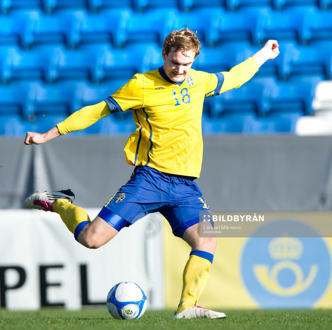 Anton Henningsson, Sverige