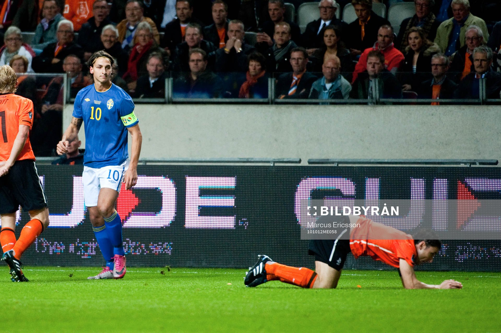 Mark van Bommel, Holland ligger ned