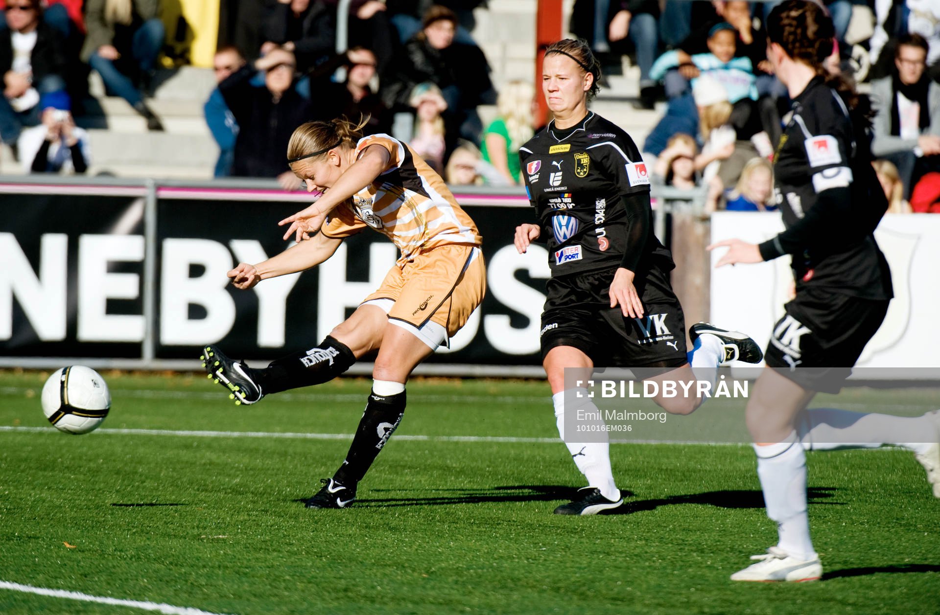 Pavlina Scasna, LDb gör 2-0