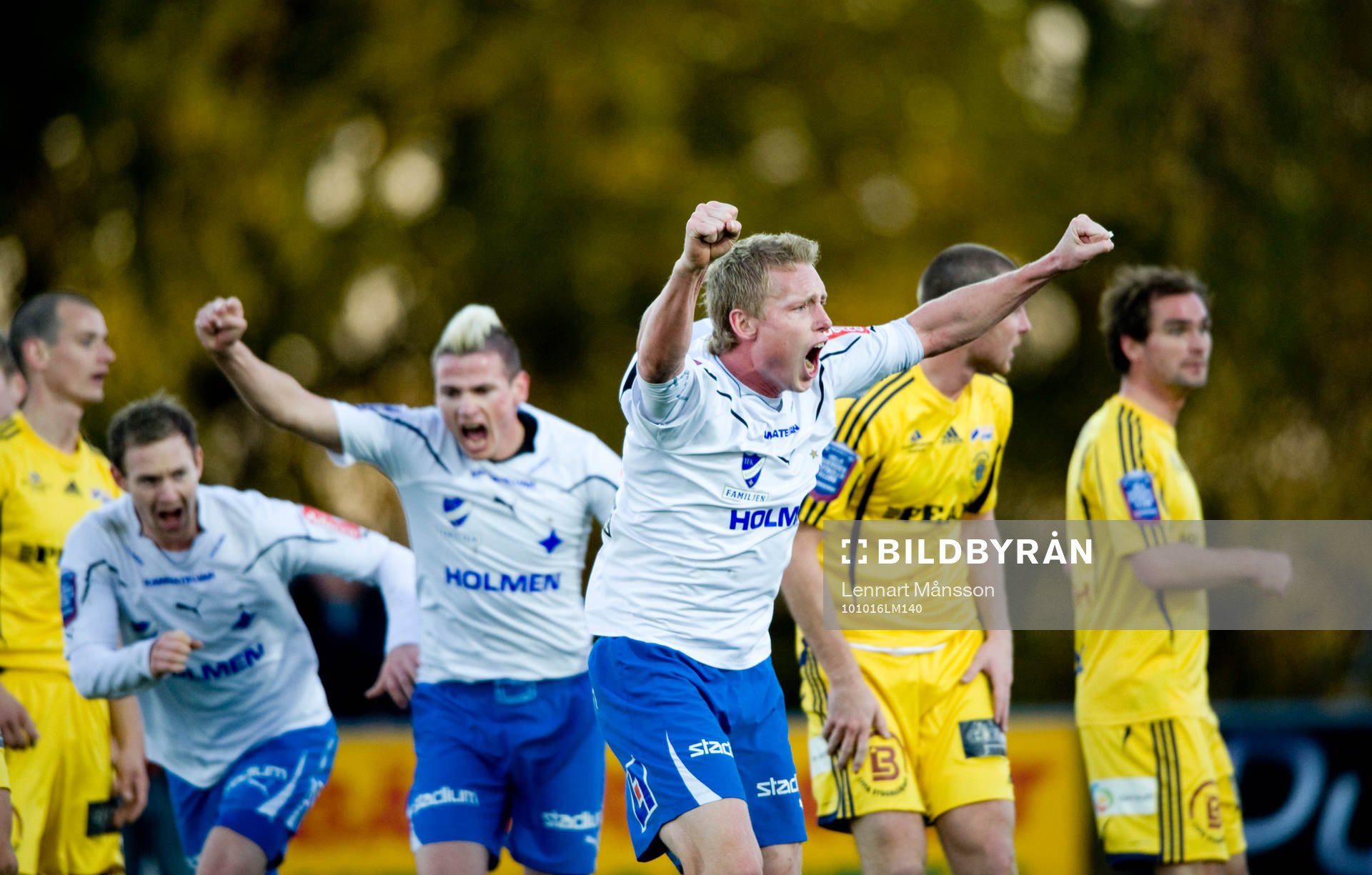 1-2, vilt Norrköpings-jubel med Anders Whass i spetsen.