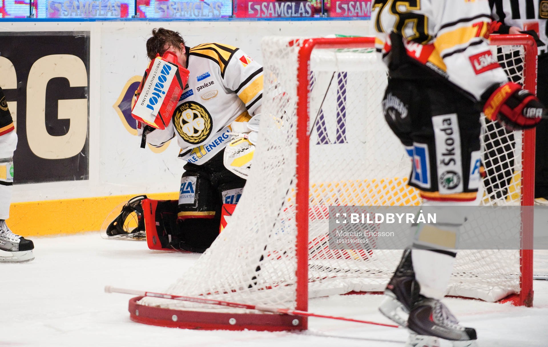 Niklas Svedberg, målvakt Brynäs har ont