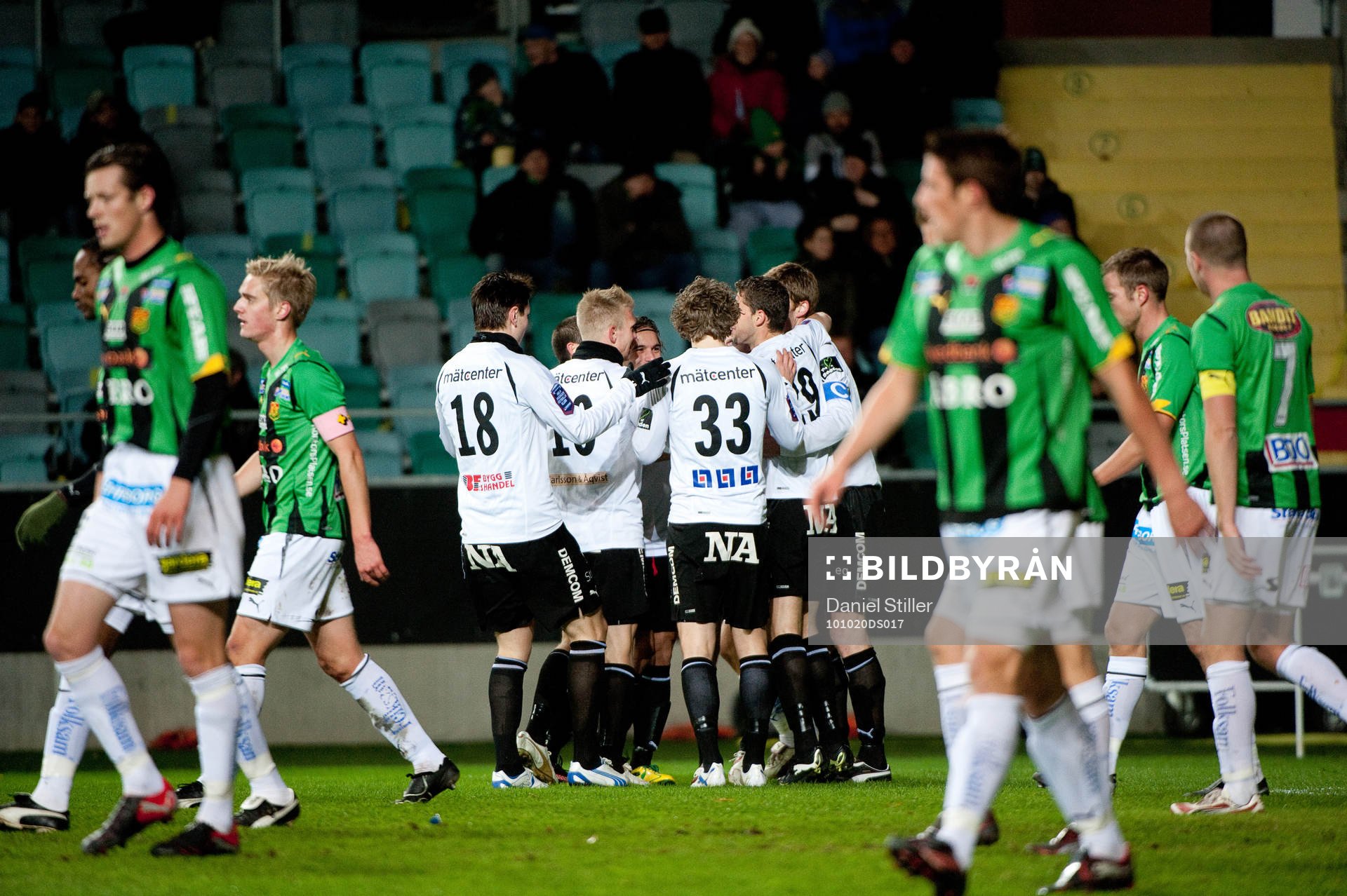 Gais gör 0-1 genom att Johan Mårtensson, GAIS (tv) gör
