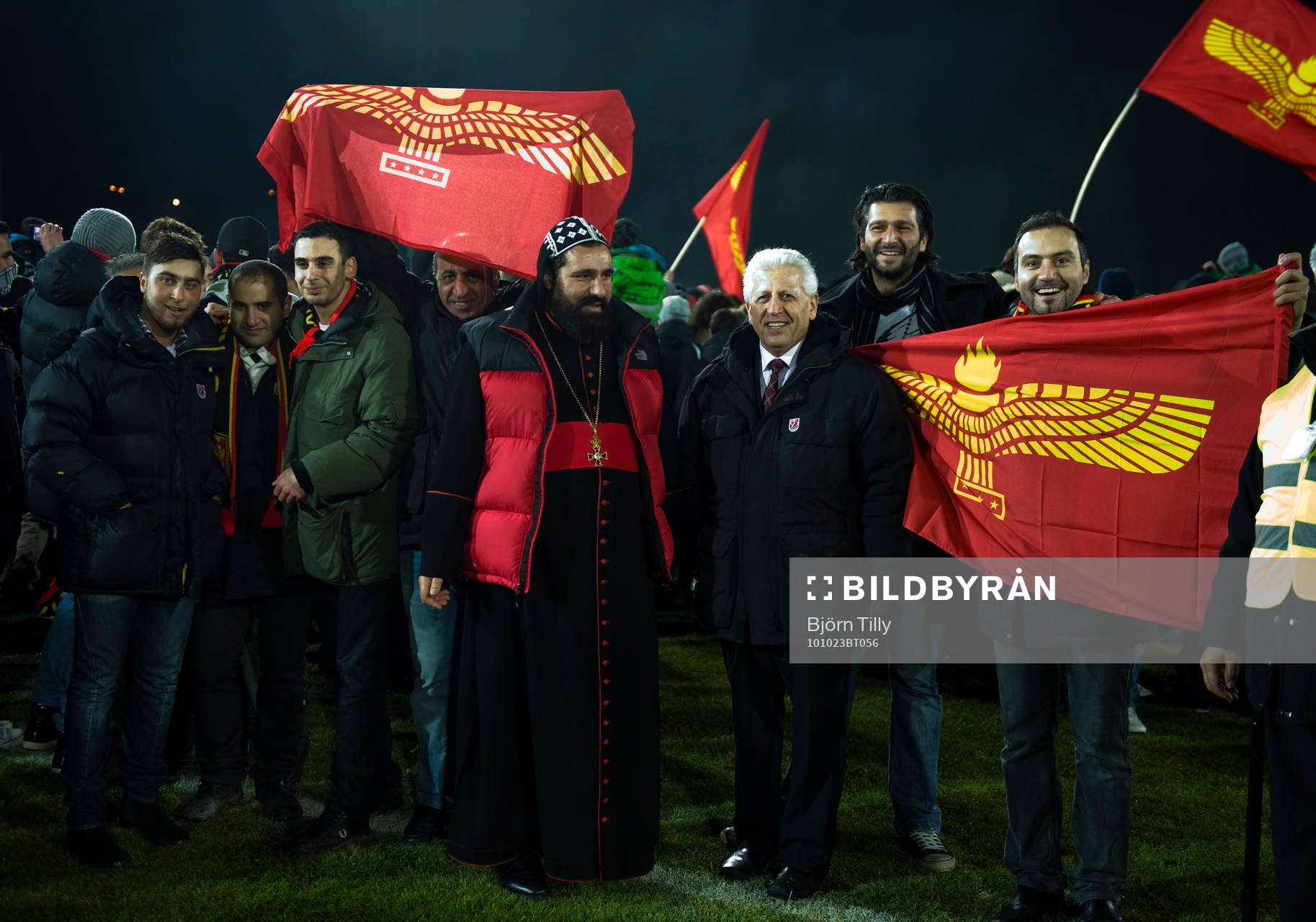 Syrianska firar allsvenskt kontrakt. Jubel, glädje