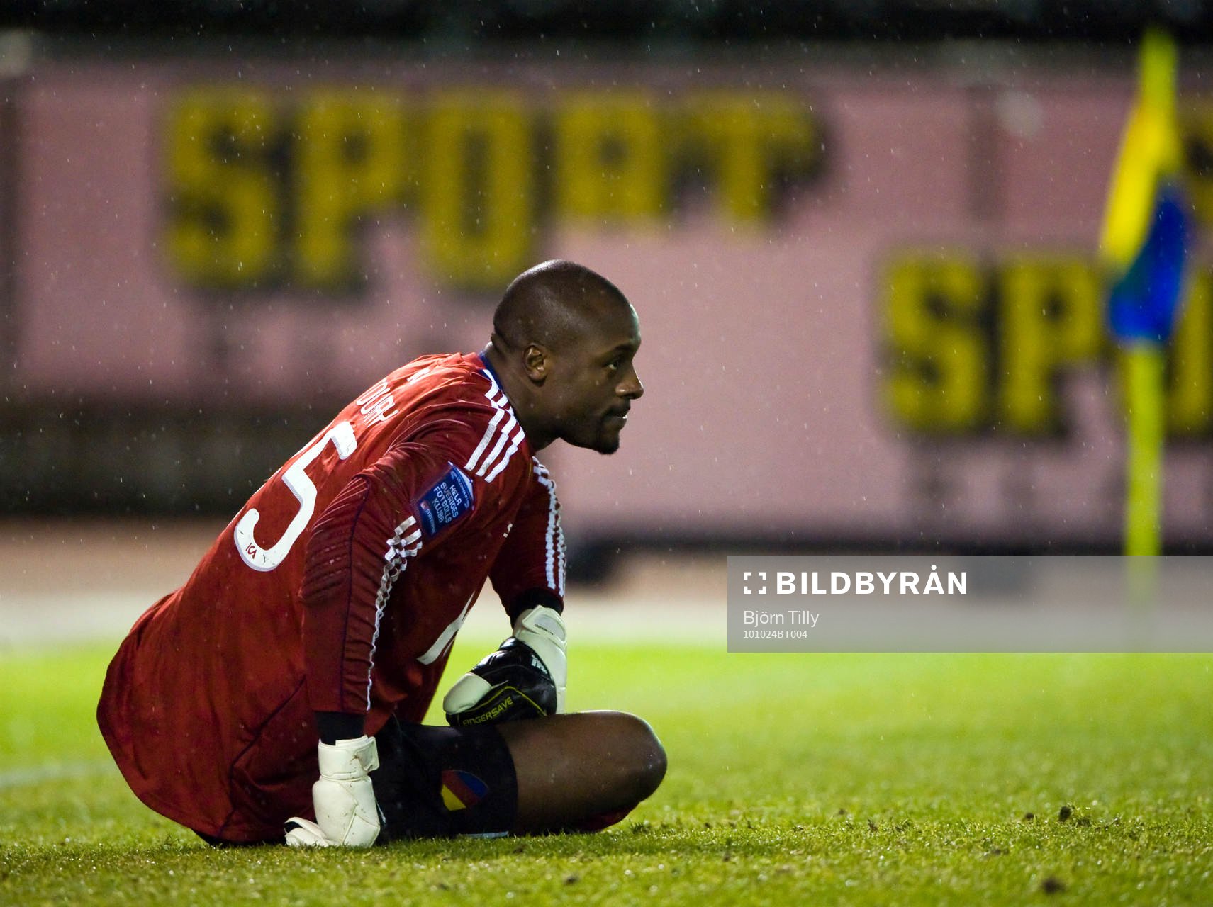Pa Dembo Touray, målvakt, Djurgården