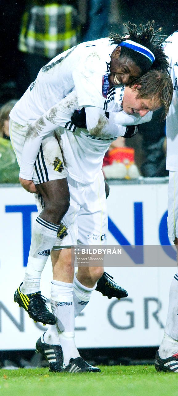 0-1 Viktor Lundberg, AIK, jubel med  Mohamed Bangura