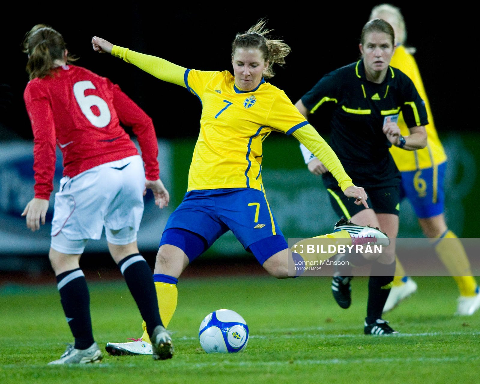 Louise Fors, Sverige