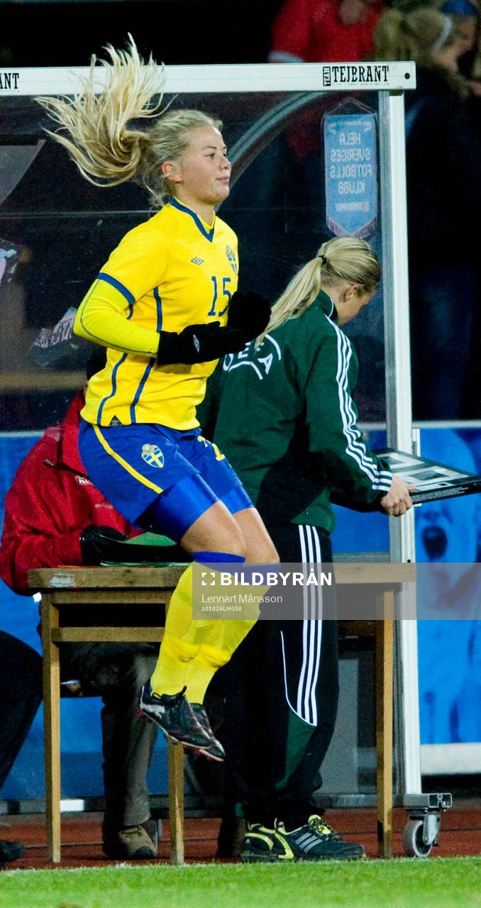 Debutanten Tilda Heimersson, Sverige, ivrig att få komma in