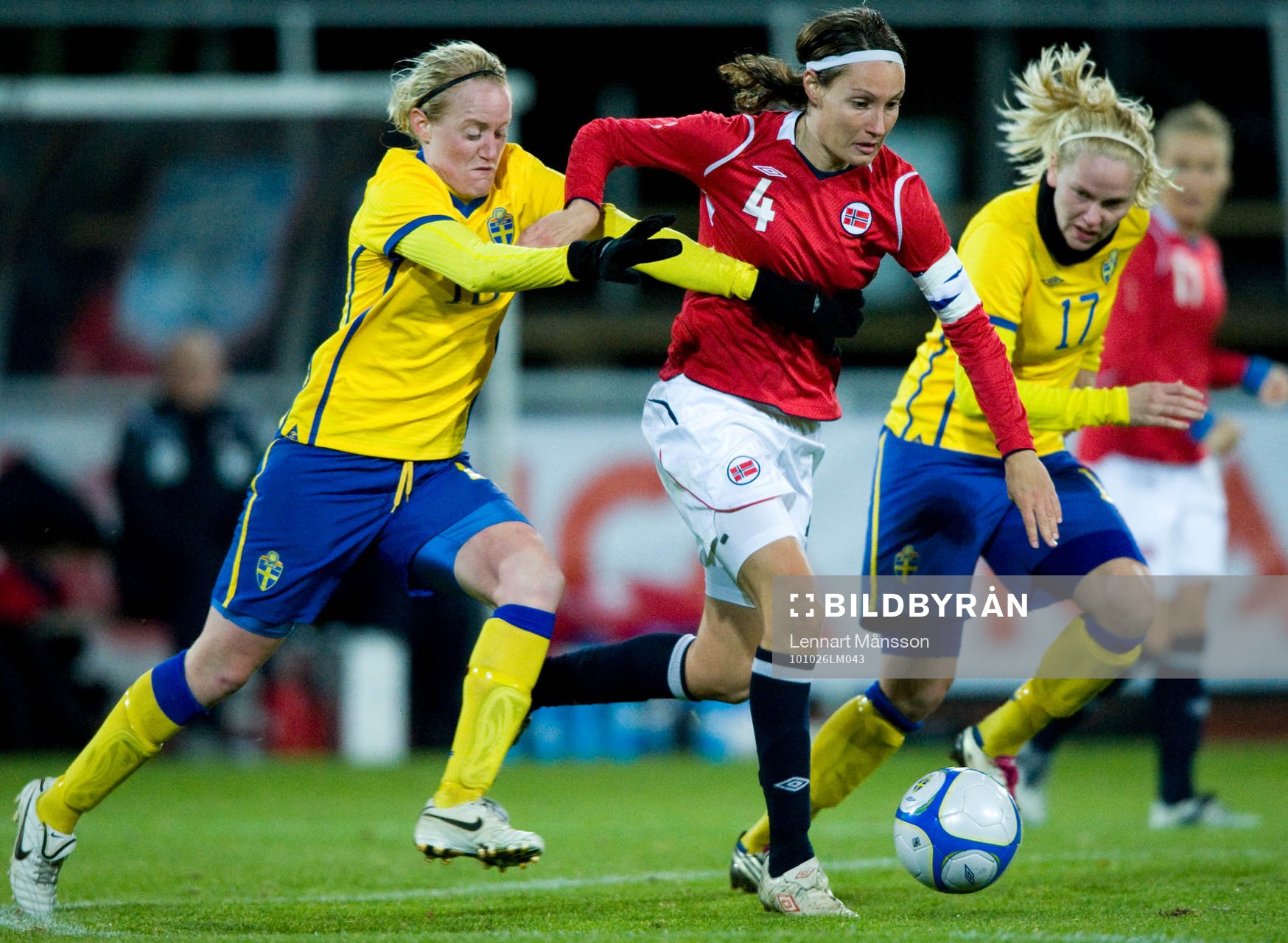 Lisa Dahlkvist och Marie Hammarström, Sverige, mot Ingvild
