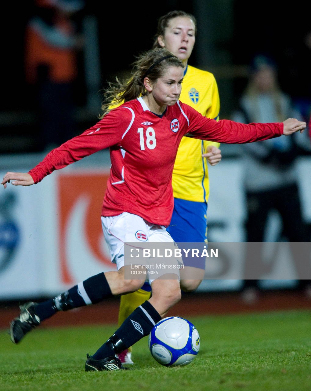 Ingrid Ryland, Norge, mot Louise Fors, Sverige