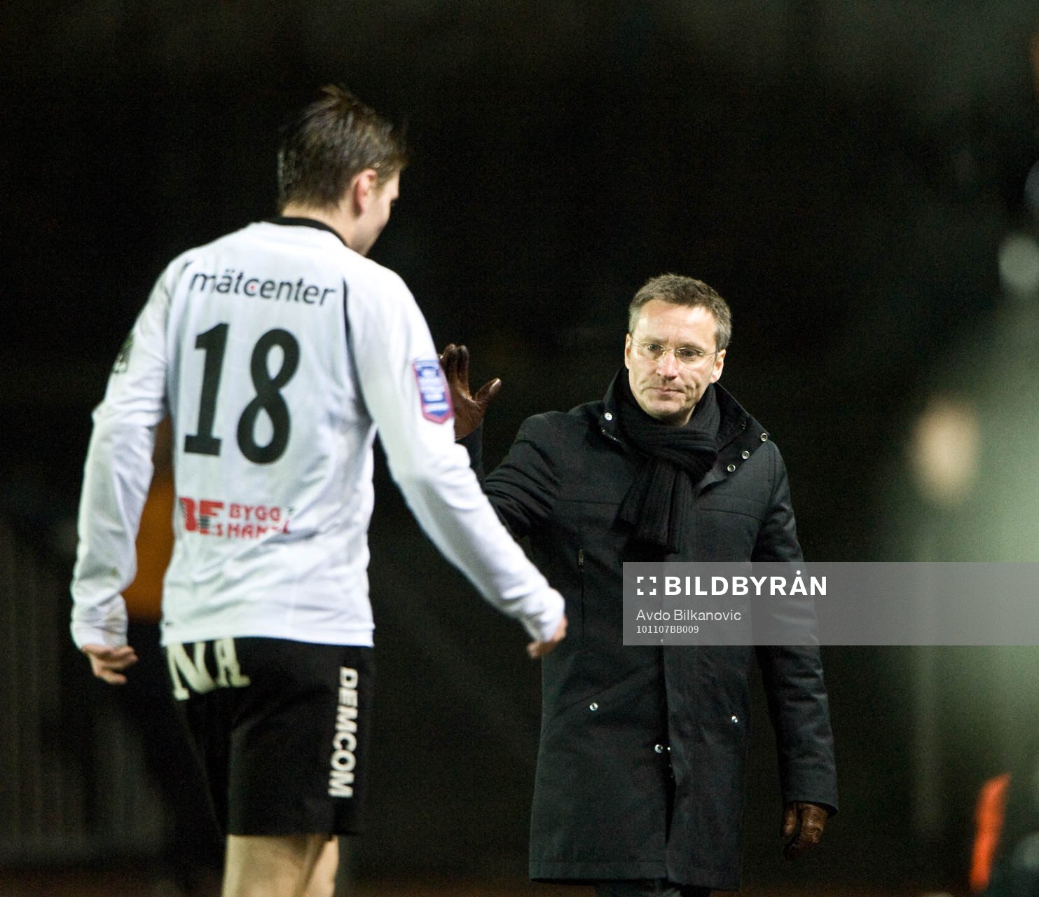 Markus Astvald, lämnar planen, Sixten Boström, tränare