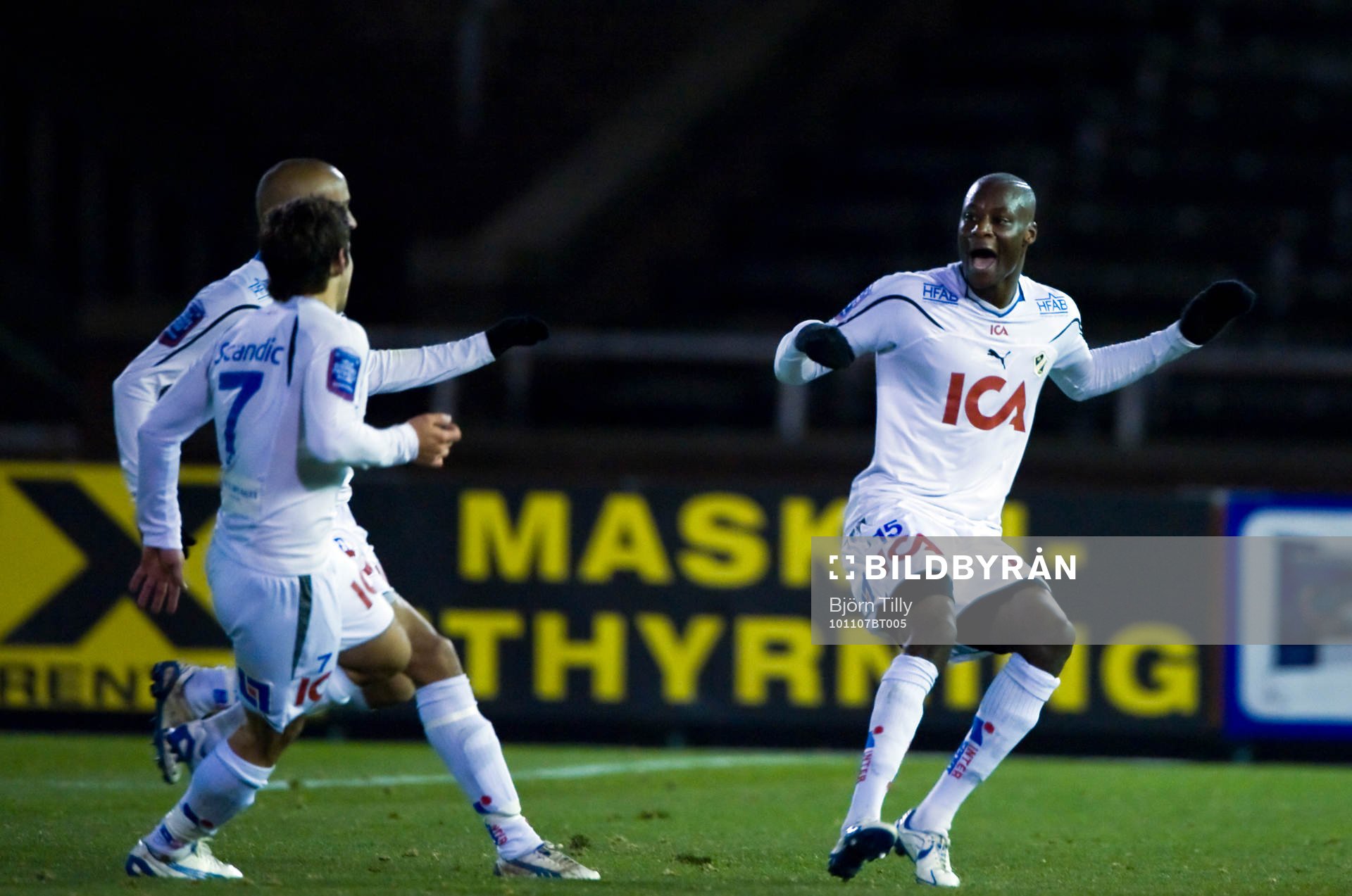  Joe Sise, Halmstad, jubel efter 0-2.