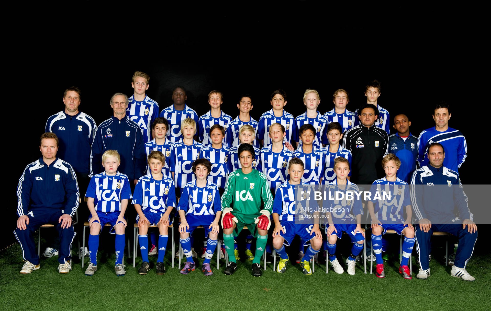 Bakre raden från vänster: Jakob Sellhed, Clint Yamoah,