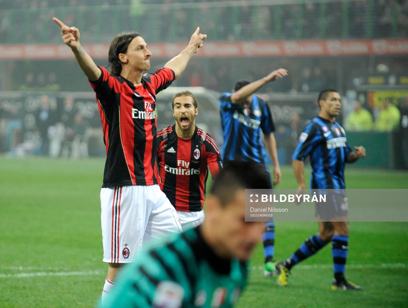 Zlatan Ibrahimovic, Milan gjorde 1-0 på straff. Jubel