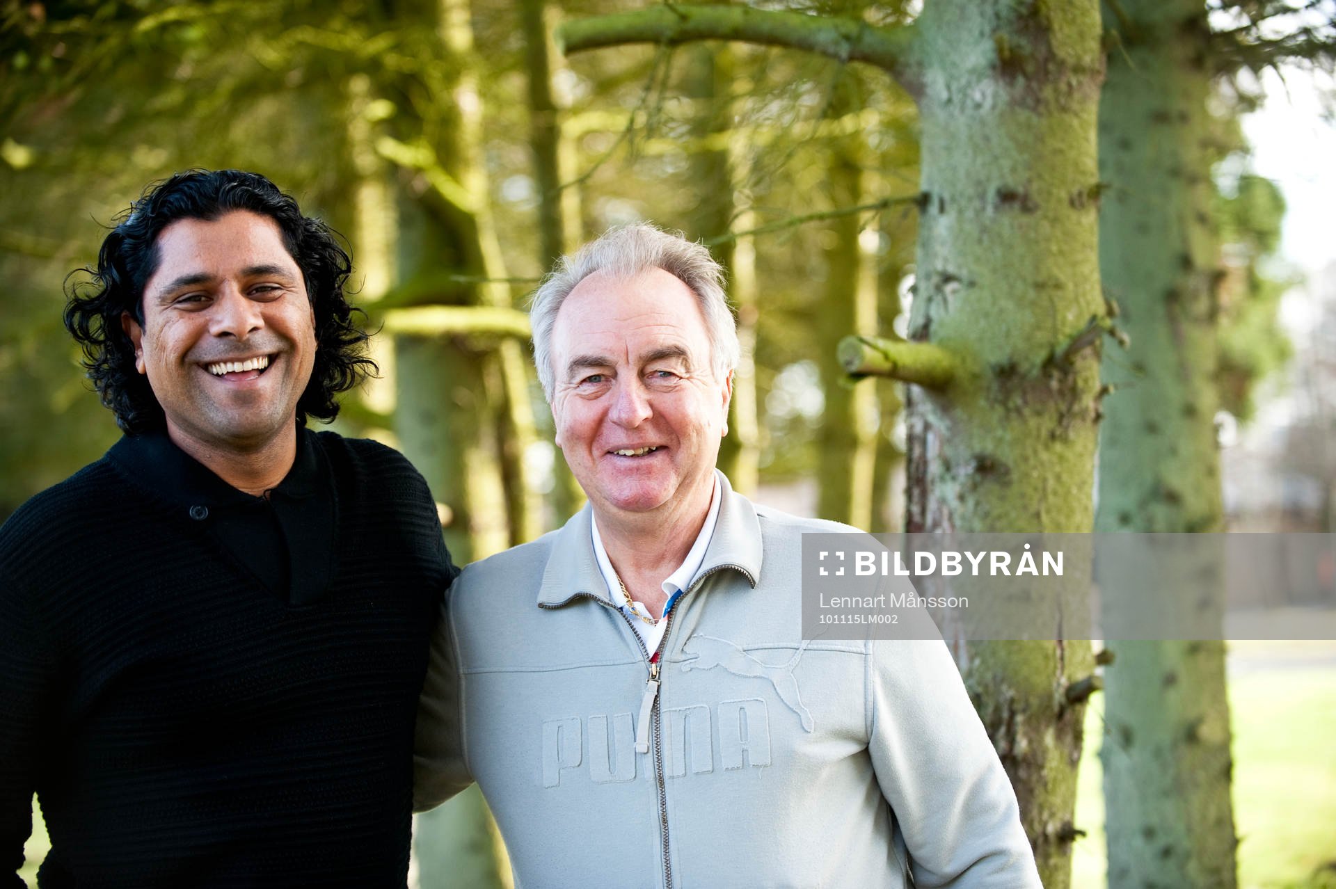 Nadim Mahmood, Fotbollsakademin, Sydafrika och Bosse