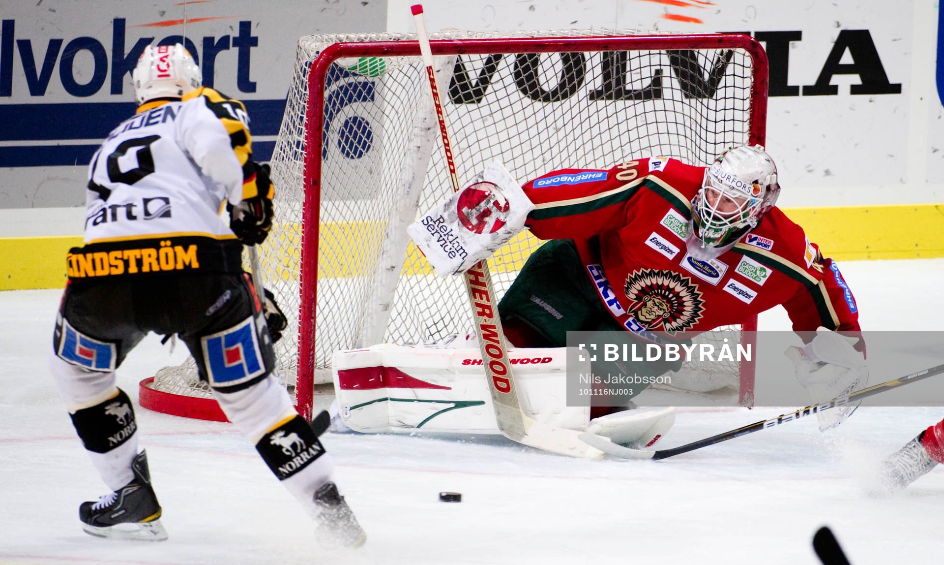 Joakim Lindström, Skellefteå, Johan Holmqvist, målvakt,