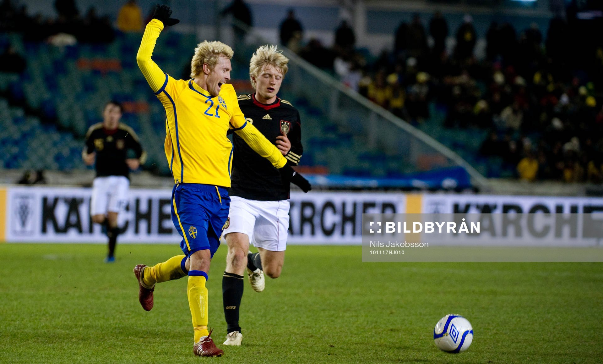 Christian Wilhelmsson, Sverige, skriker och är arg